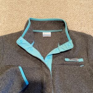 Ladies Columbia 1/4 zip Pull Over Fleece